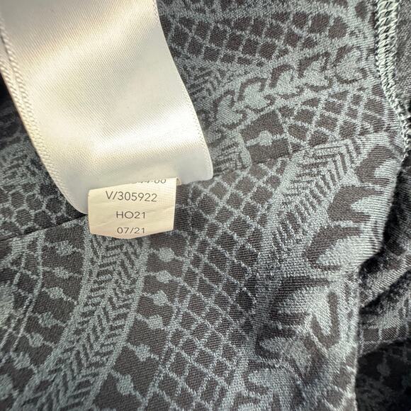 Athleta Elation Textured Floral Tights Leggings Athletic Workout Women's Size L - Picture 8 of 8